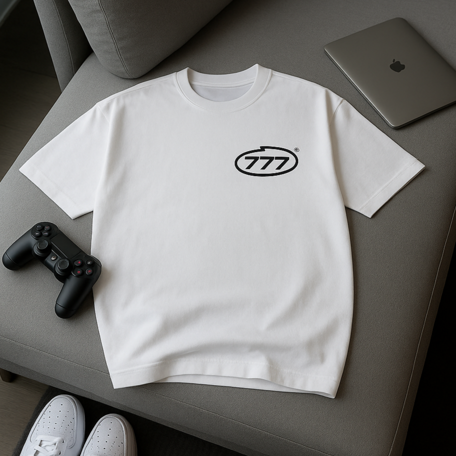 '777' T-Shirt