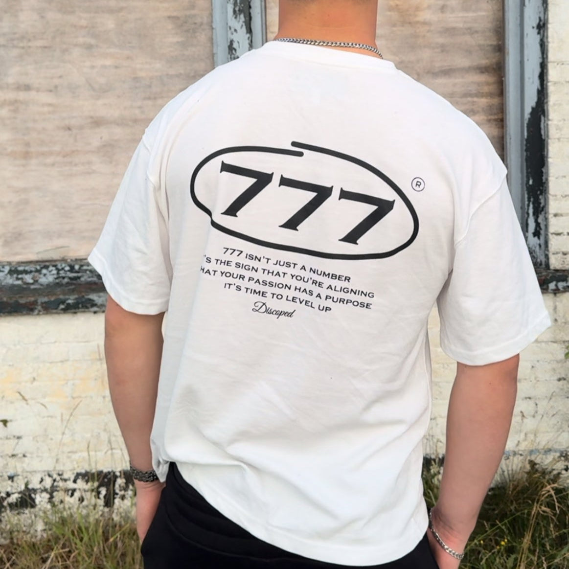 '777' T-Shirt